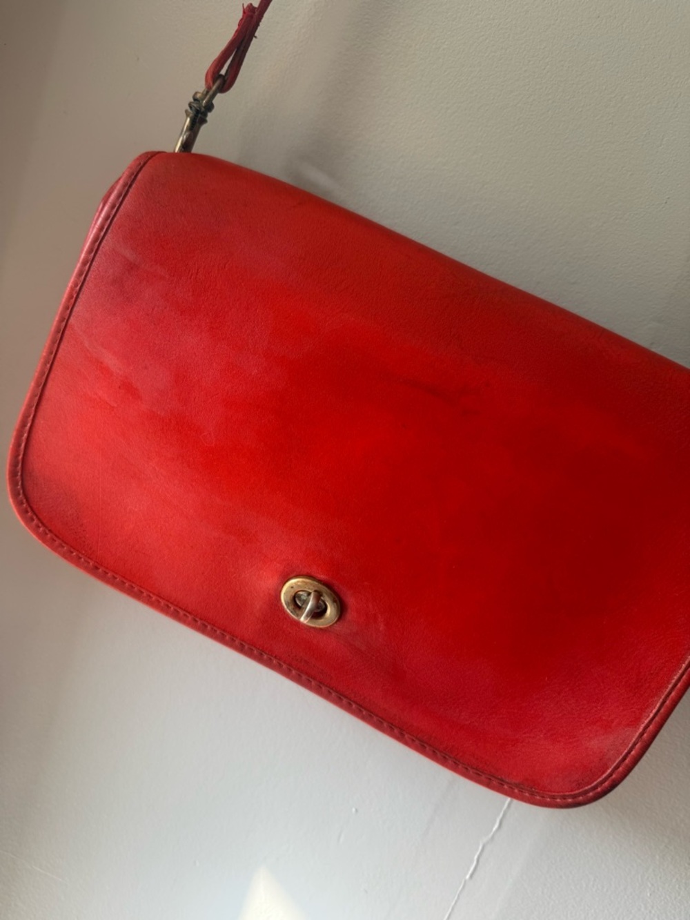Red Leather crossbody Bag with Turn-Lock Closure